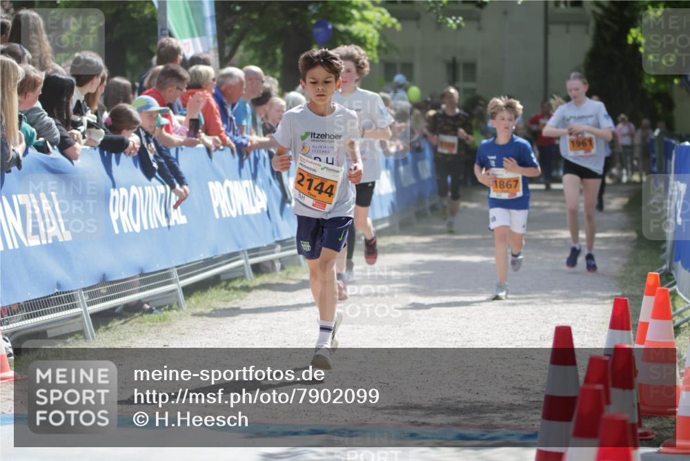 17.05.2025 - Störlauf H.Heesch http://msf.ph/oto/7902099 17.05.2025 15:28:35 Ziel 2144, 1867, 1961 meine-sportfotos.de