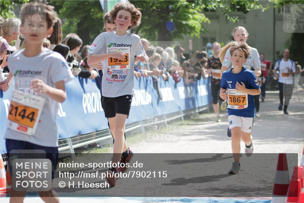 17.05.2025 - Störlauf H.Heesch http://msf.ph/oto/7902115 17.05.2025 15:28:37 Ziel 19, 3, 2160, 12, 1867, 2144 meine-sportfotos.de