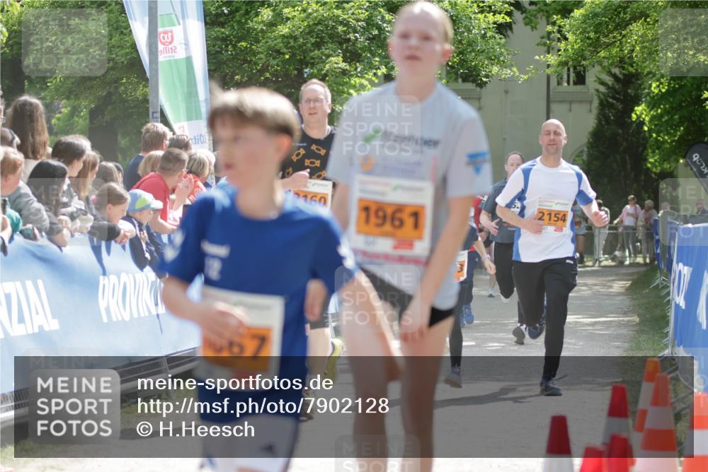 17.05.2025 - Störlauf H.Heesch http://msf.ph/oto/7902128 17.05.2025 15:28:40 Ziel 67, 160, 2154, 1961 meine-sportfotos.de