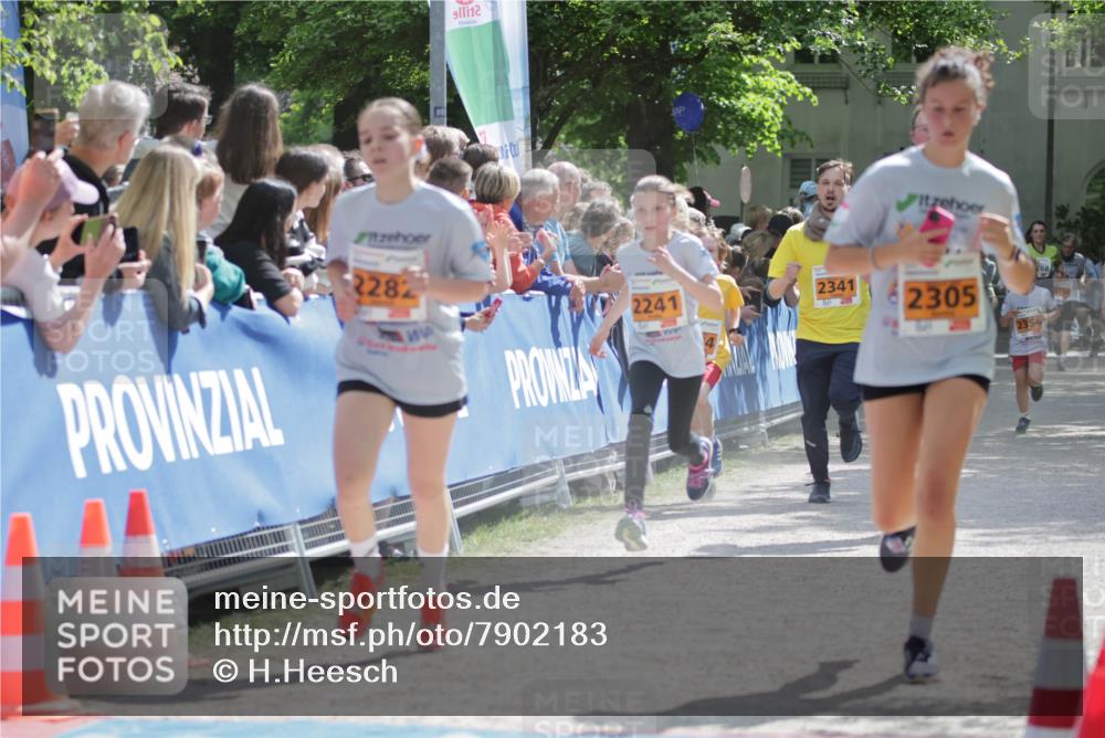 17.05.2025 - Störlauf H.Heesch http://msf.ph/oto/7902183 17.05.2025 15:28:49 Ziel 2282, 9, 2341, 2241, 2305, 2354 meine-sportfotos.de