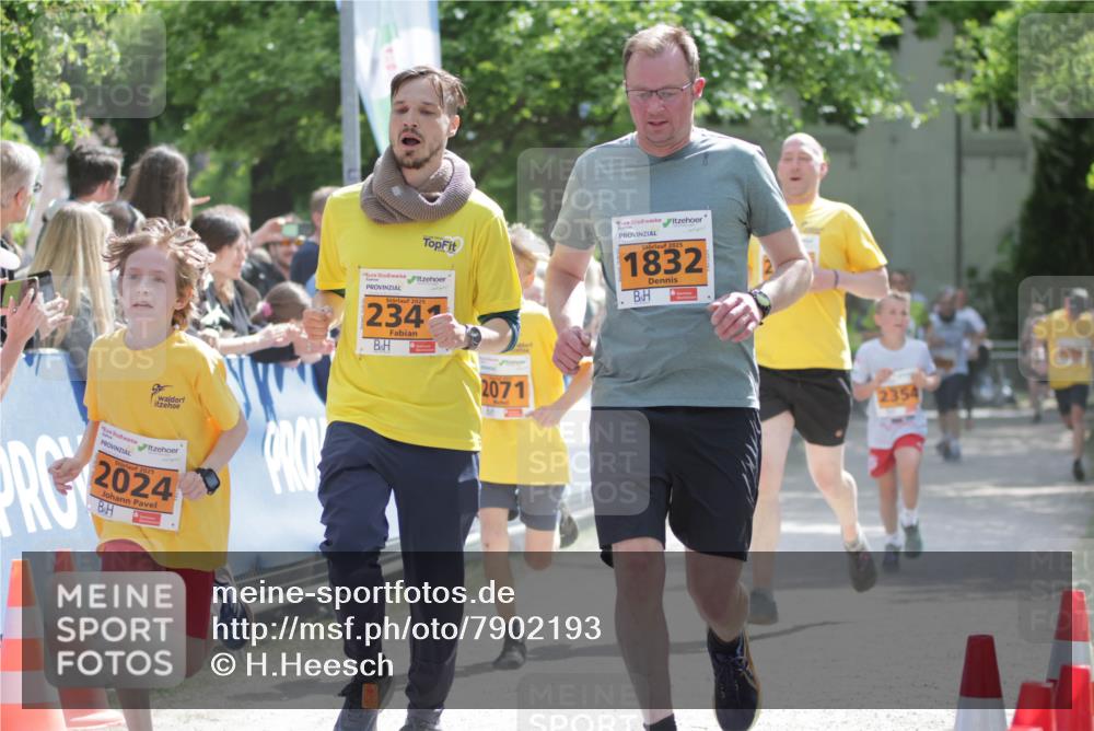17.05.2025 - Störlauf H.Heesch http://msf.ph/oto/7902193 17.05.2025 15:28:52 Ziel 2025, 2024, 2342, 2025, 1832, 2071, 2354 meine-sportfotos.de
