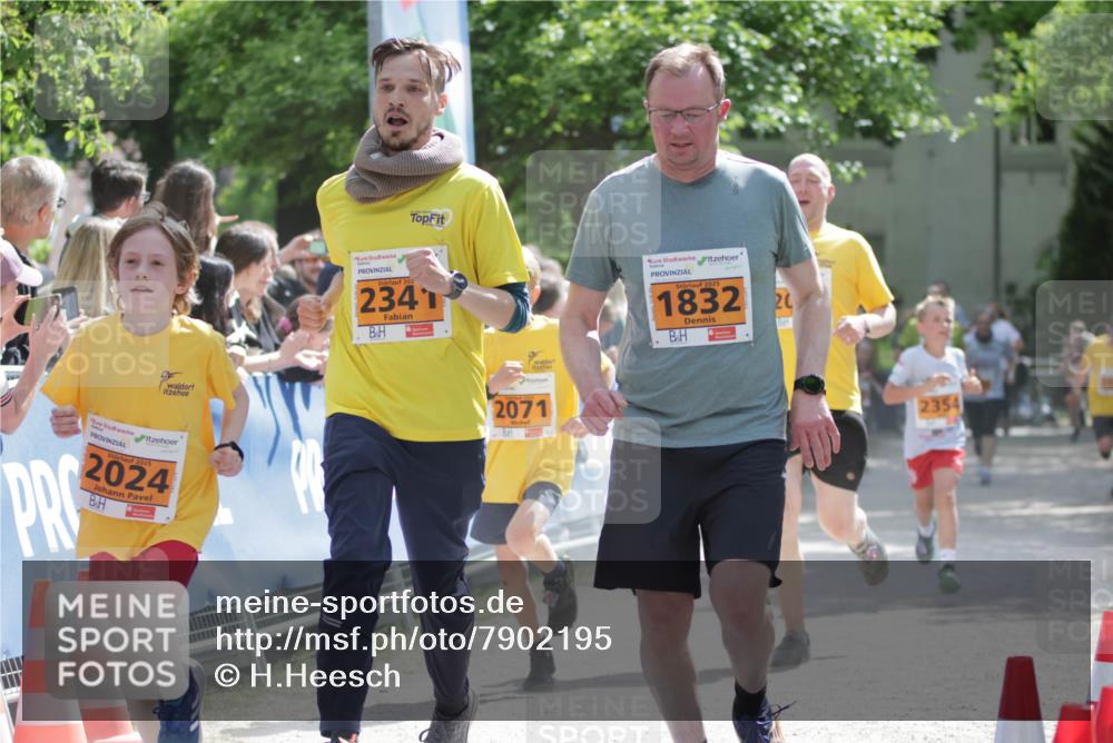 17.05.2025 - Störlauf H.Heesch http://msf.ph/oto/7902195 17.05.2025 15:28:52 Ziel 2025, 2024, 202, 2341, 2025, 1832, 20, 2071, 2354 meine-sportfotos.de
