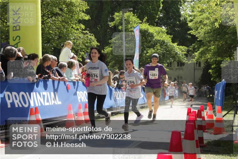 17.05.2025 - Störlauf H.Heesch http://msf.ph/oto/7902238 17.05.2025 14:43:50 Ziel 1076, 1075, 1482, 1329, 1639, 1328 meine-sportfotos.de