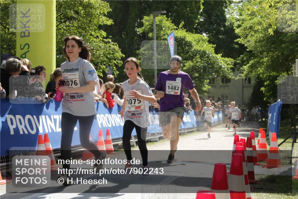 17.05.2025 - Störlauf H.Heesch http://msf.ph/oto/7902243 17.05.2025 14:43:51 Ziel 1076, 1075, 1482, 1329, 1328 meine-sportfotos.de