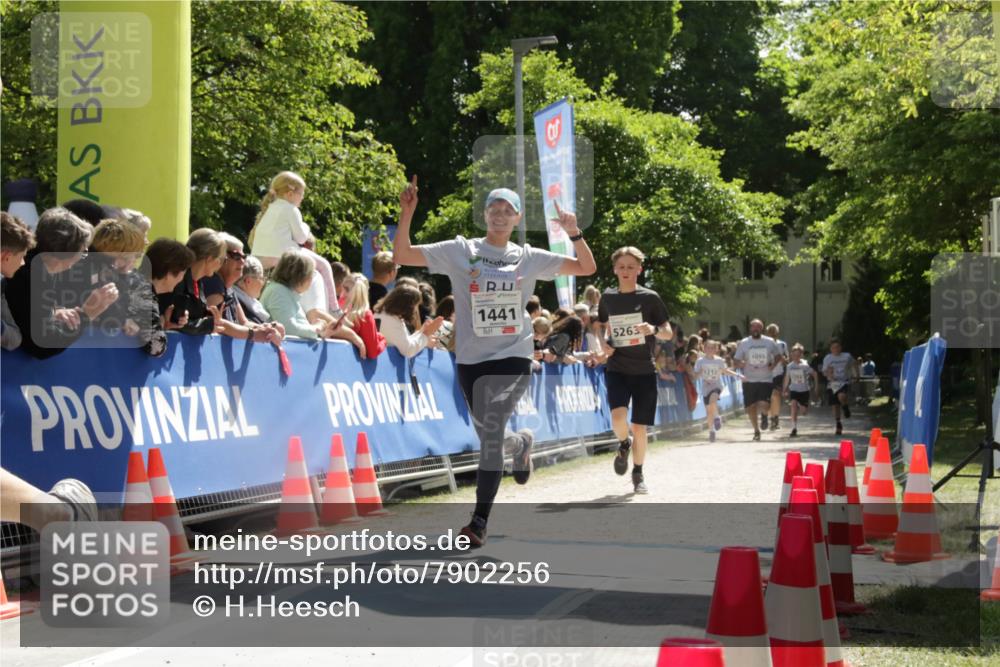 17.05.2025 - Störlauf H.Heesch http://msf.ph/oto/7902256 17.05.2025 14:44:17 Ziel 1441, 5263, 1212, 1095 meine-sportfotos.de