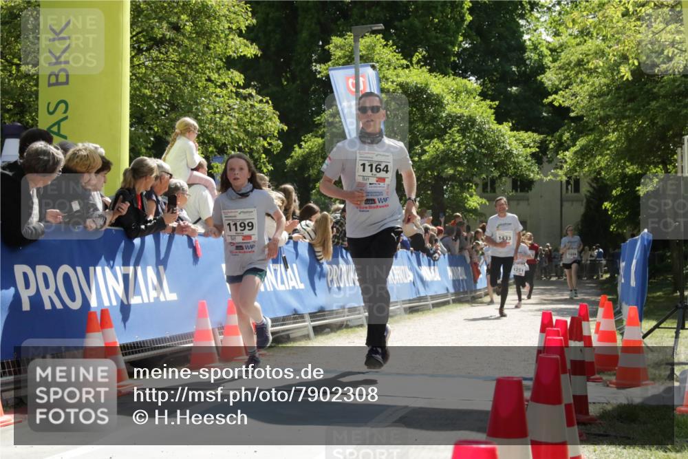 17.05.2025 - Störlauf H.Heesch http://msf.ph/oto/7902308 17.05.2025 14:44:55 Ziel 1164, 1199, 1433, 1251, 1448 meine-sportfotos.de