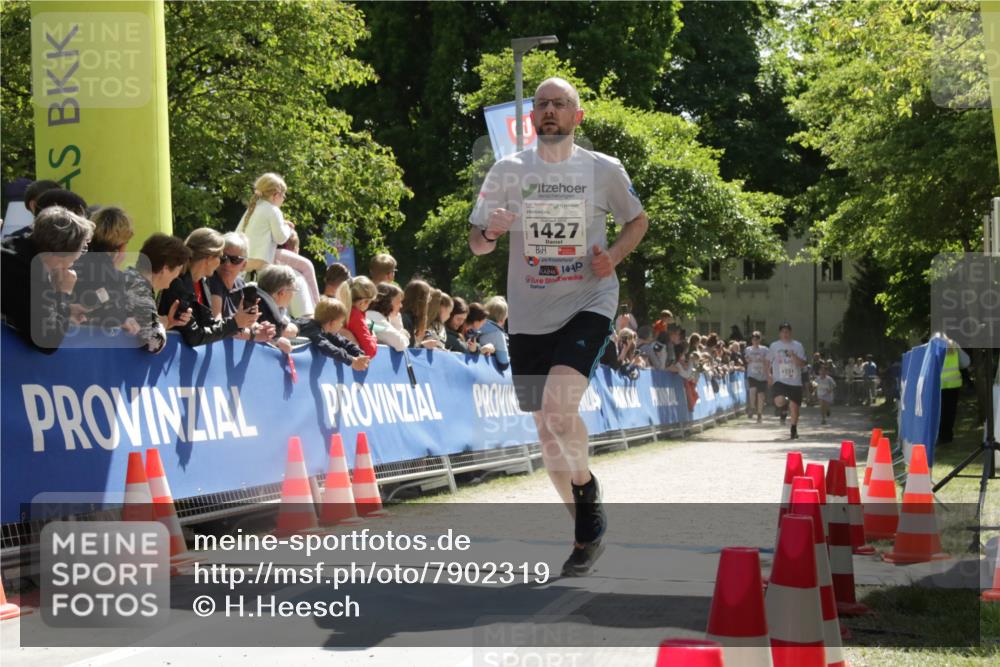 17.05.2025 - Störlauf H.Heesch http://msf.ph/oto/7902319 17.05.2025 14:45:19 Ziel 1427, 144, 1551 meine-sportfotos.de