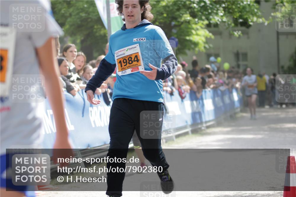 17.05.2025 - Störlauf H.Heesch http://msf.ph/oto/7902380 17.05.2025 15:29:24 Ziel 2025, 1984 meine-sportfotos.de