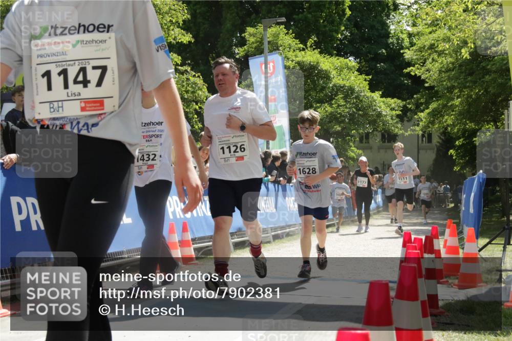 17.05.2025 - Störlauf H.Heesch http://msf.ph/oto/7902381 17.05.2025 14:45:50 Ziel 2025, 1147, 2020, 432, 1126, 199, 1910, 1628, 148, 1177, 102, 1511, 1096 meine-sportfotos.de