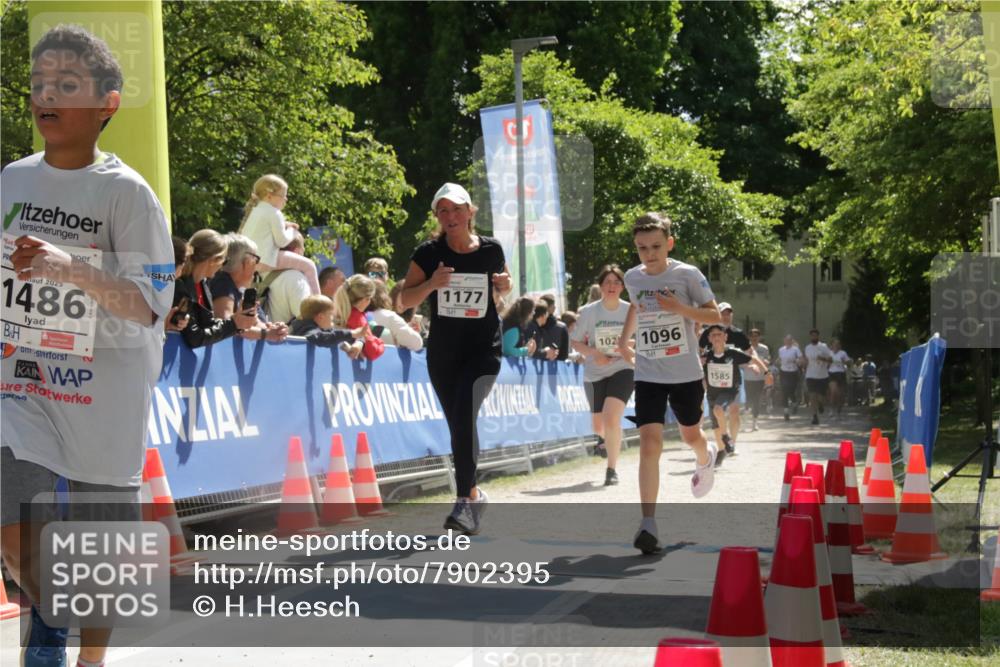17.05.2025 - Störlauf H.Heesch http://msf.ph/oto/7902395 17.05.2025 14:45:54 Ziel 2025, 1486, 2, 1177, 100, 102, 1096, 1585 meine-sportfotos.de