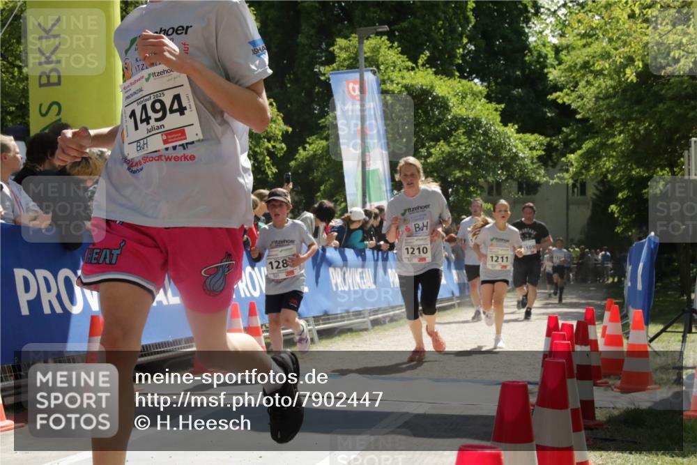17.05.2025 - Störlauf H.Heesch http://msf.ph/oto/7902447 17.05.2025 14:46:29 Ziel 2025, 1494, 128, 1210, 1105, 1211 meine-sportfotos.de