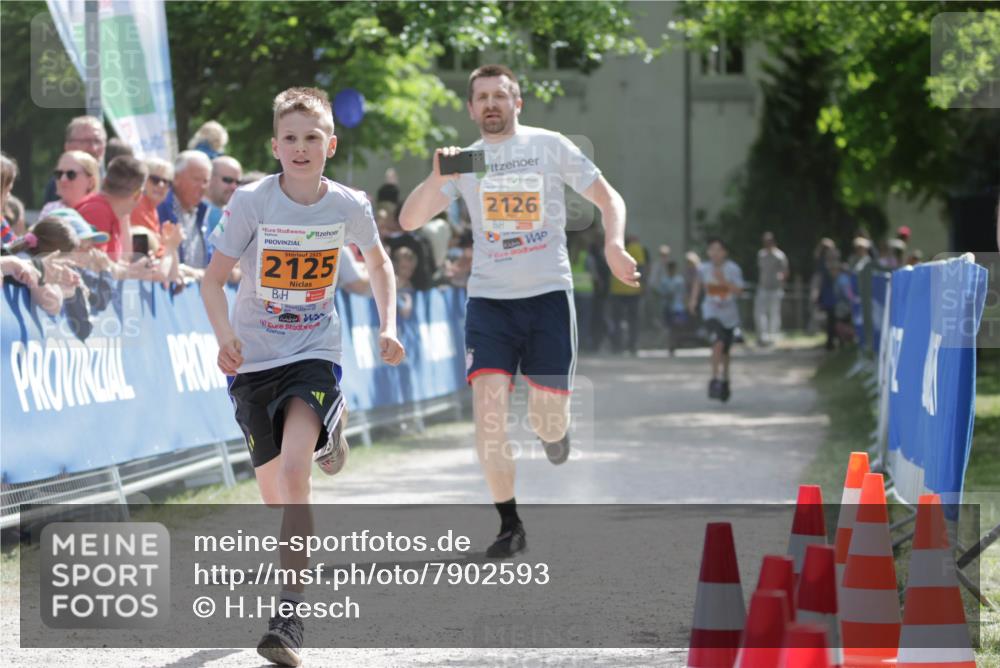 17.05.2025 - Störlauf H.Heesch http://msf.ph/oto/7902593 17.05.2025 15:30:10 Ziel 2025, 2125, 2126 meine-sportfotos.de