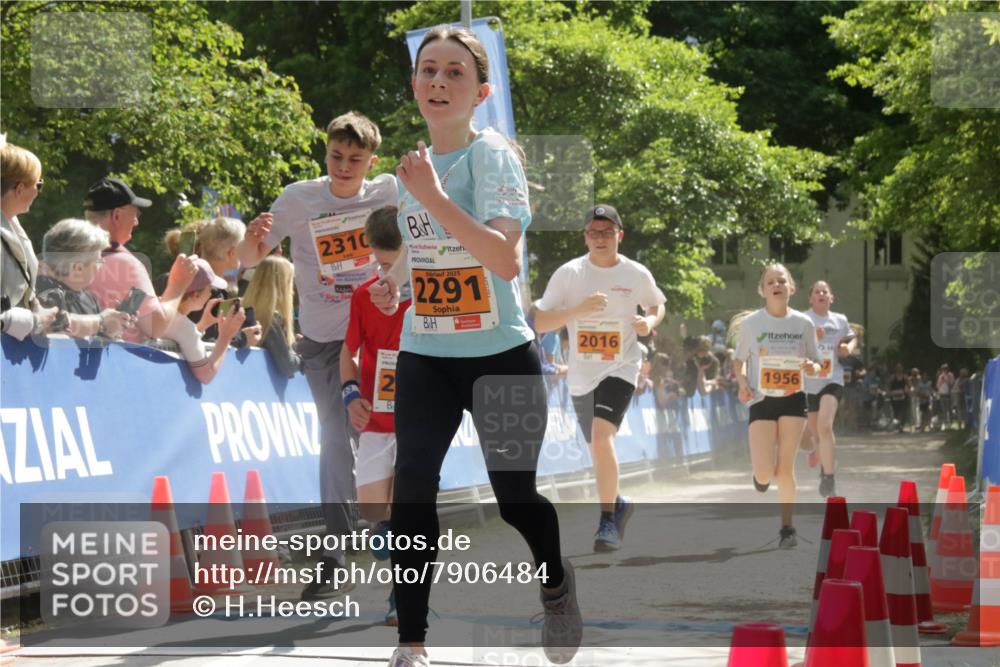 17.05.2025 - Störlauf H.Heesch http://msf.ph/oto/7906484 17.05.2025 15:28:24 Ziel 2310, 2025, 2291, 2016, 1956, 2 meine-sportfotos.de