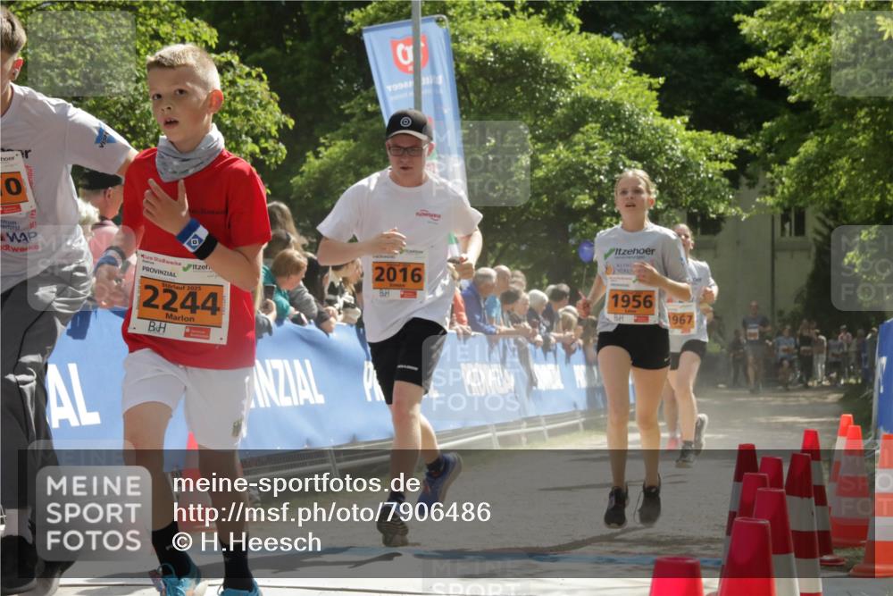 17.05.2025 - Störlauf H.Heesch http://msf.ph/oto/7906486 17.05.2025 15:28:25 Ziel 2025, 2244, 1998, 2016, 1956, 1967 meine-sportfotos.de