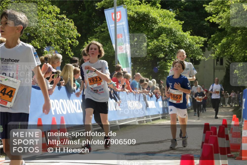 17.05.2025 - Störlauf H.Heesch http://msf.ph/oto/7906509 17.05.2025 15:28:37 Ziel 2025, 44, 1923, 199, 91, 12, 1867, 1915 meine-sportfotos.de