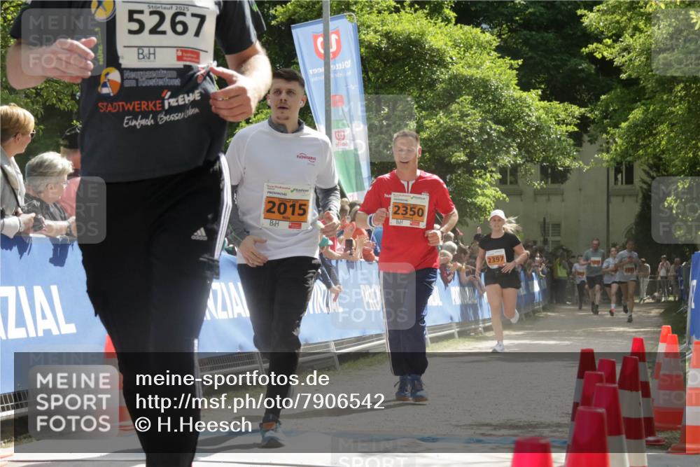 17.05.2025 - Störlauf H.Heesch http://msf.ph/oto/7906542 17.05.2025 15:28:43 Ziel 2025, 5267, 1992, 9, 12, 2015, 2350, 2397 meine-sportfotos.de