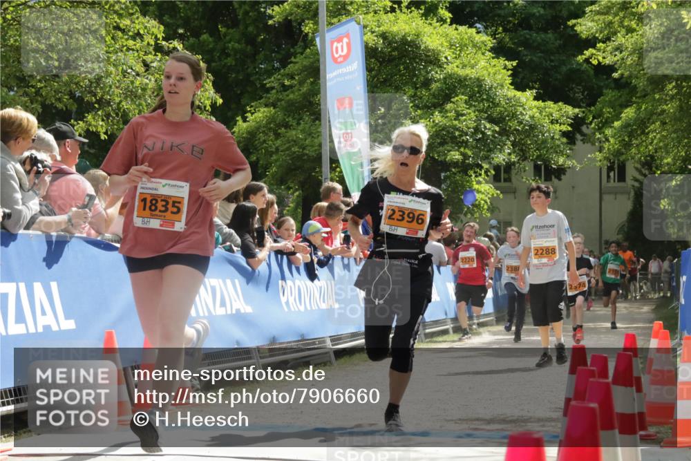 17.05.2025 - Störlauf H.Heesch http://msf.ph/oto/7906660 17.05.2025 15:29:53 Ziel 3, 19989, 12, 1835, 2396, 2288, 2220, 2381, 2574 meine-sportfotos.de