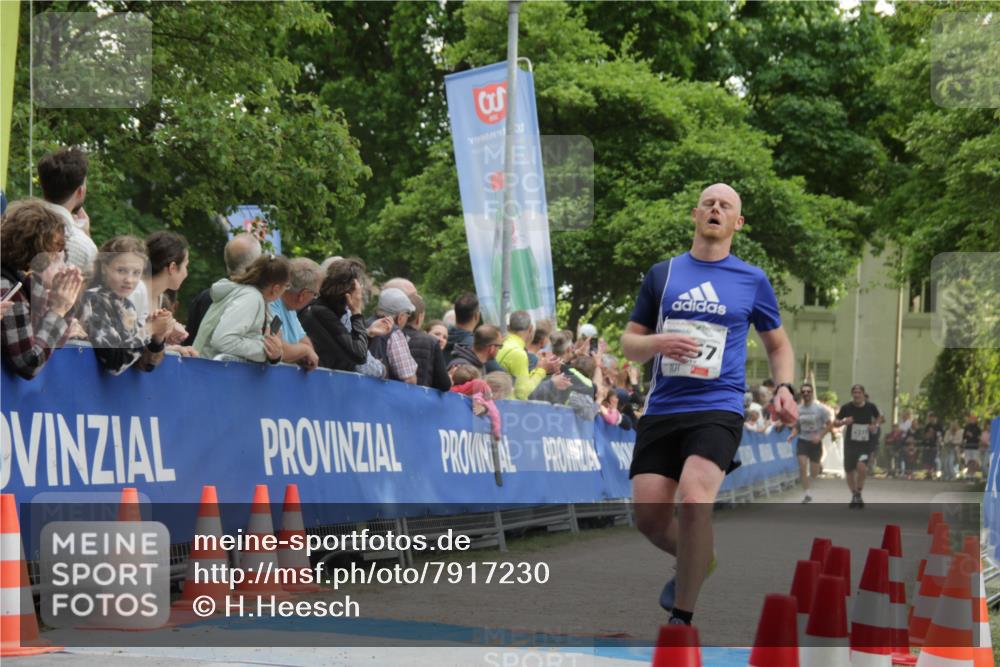 17.05.2025 - Störlauf H.Heesch http://msf.ph/oto/7917230 17.05.2025 18:49:01 Ziel 1992, 9 meine-sportfotos.de