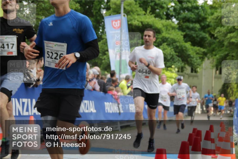 17.05.2025 - Störlauf H.Heesch http://msf.ph/oto/7917245 17.05.2025 18:49:25 Ziel 417, 5226, 4640, 4217 meine-sportfotos.de