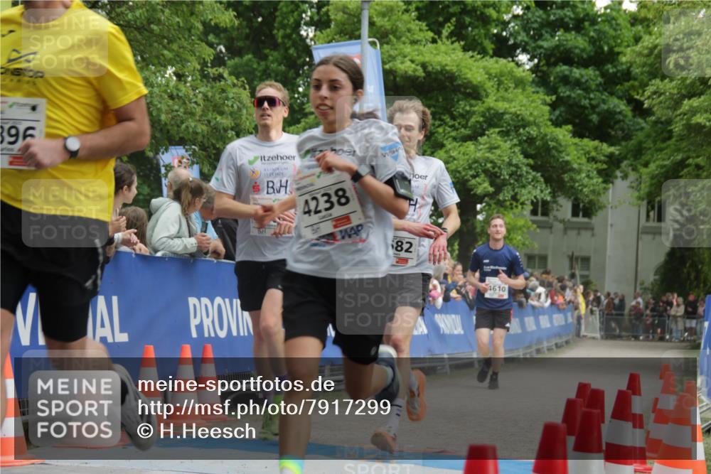 17.05.2025 - Störlauf H.Heesch http://msf.ph/oto/7917299 17.05.2025 18:50:07 Ziel 396, 112, 4238, 82, 4610 meine-sportfotos.de