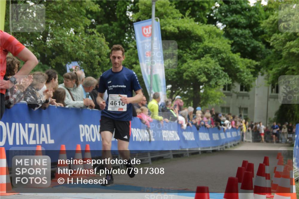 17.05.2025 - Störlauf H.Heesch http://msf.ph/oto/7917308 17.05.2025 18:50:10 Ziel 4610, 2 meine-sportfotos.de