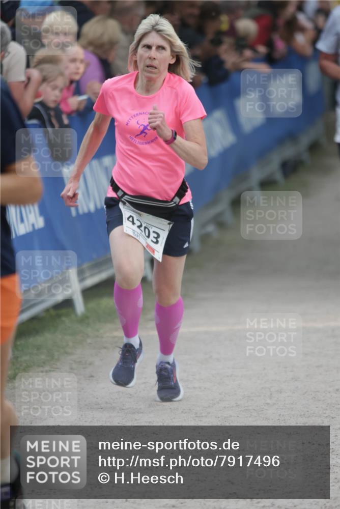 17.05.2025 - Störlauf H.Heesch http://msf.ph/oto/7917496 17.05.2025 18:57:46 Ziel 4203 meine-sportfotos.de