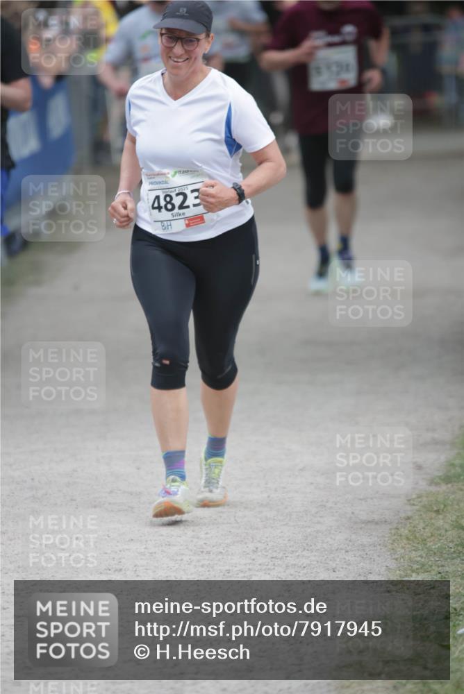 17.05.2025 - Störlauf H.Heesch http://msf.ph/oto/7917945 17.05.2025 18:58:41 Ziel 2025, 4823 meine-sportfotos.de