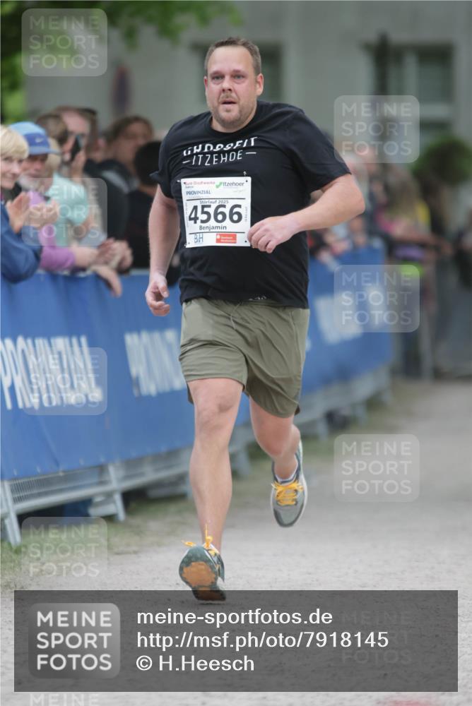 17.05.2025 - Störlauf H.Heesch http://msf.ph/oto/7918145 17.05.2025 19:08:25 Ziel 2025, 4566 meine-sportfotos.de