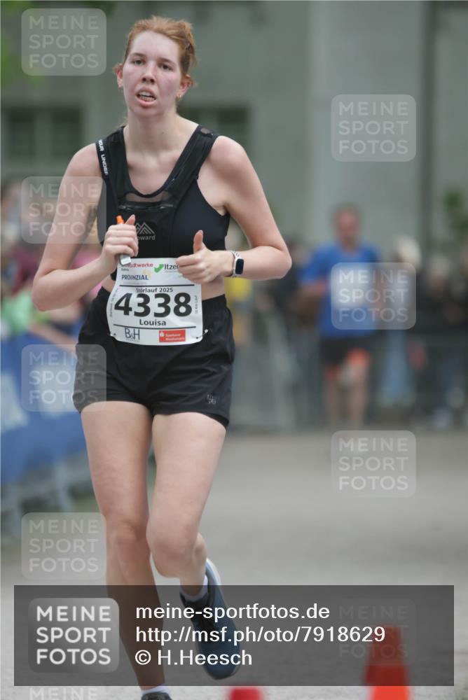 17.05.2025 - Störlauf H.Heesch http://msf.ph/oto/7918629 17.05.2025 18:59:48 Ziel 2025, 4338 meine-sportfotos.de