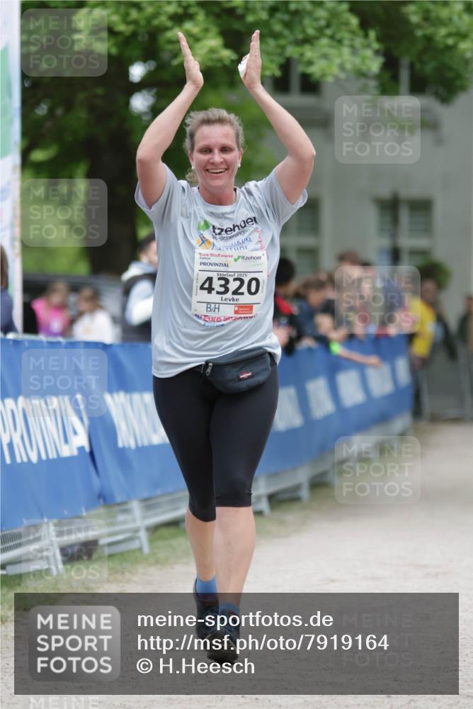 17.05.2025 - Störlauf H.Heesch http://msf.ph/oto/7919164 17.05.2025 19:13:01 Ziel 2025, 4320 meine-sportfotos.de