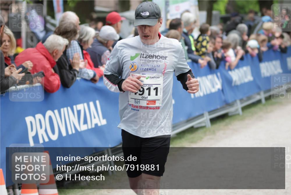17.05.2025 - Störlauf H.Heesch http://msf.ph/oto/7919881 17.05.2025 19:02:02 Ziel 2025, 911 meine-sportfotos.de