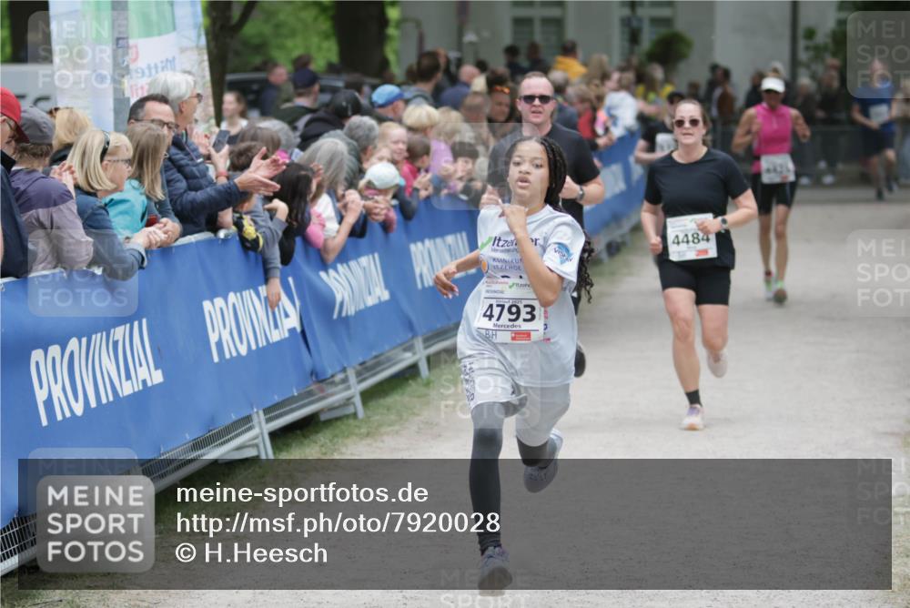 17.05.2025 - Störlauf H.Heesch http://msf.ph/oto/7920028 17.05.2025 19:02:29 Ziel 9, 4793, 4484 meine-sportfotos.de