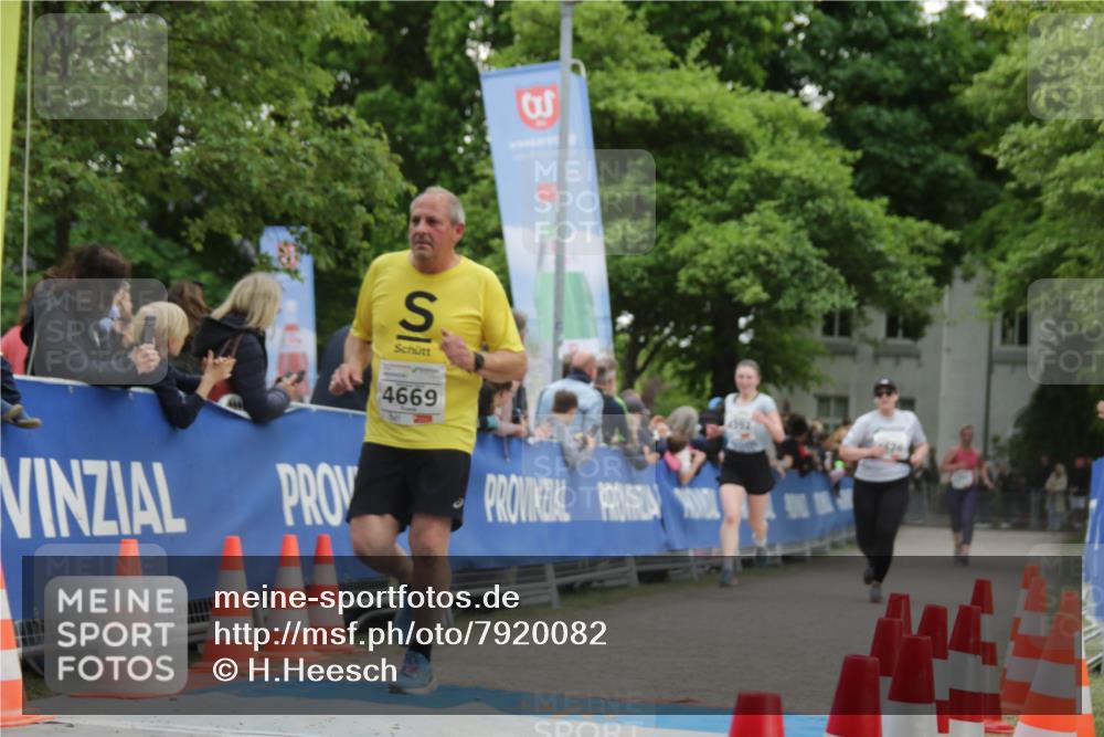 17.05.2025 - Störlauf H.Heesch http://msf.ph/oto/7920082 17.05.2025 19:08:15 Ziel 4669, 4392 meine-sportfotos.de
