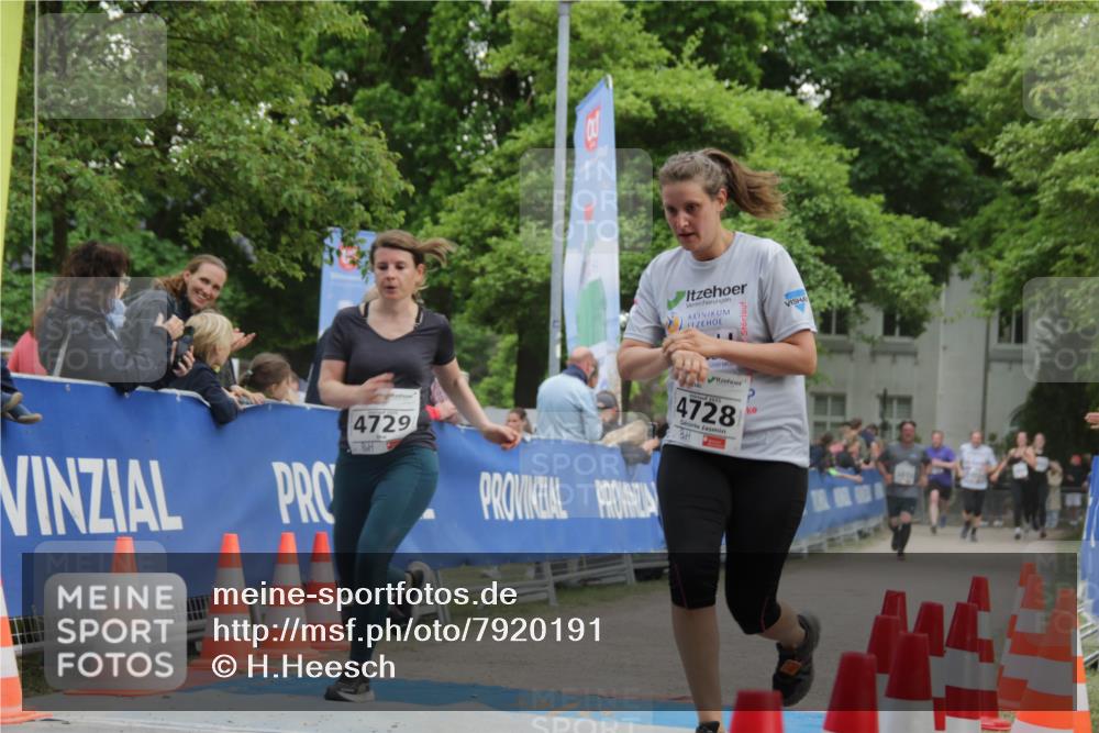 17.05.2025 - Störlauf H.Heesch http://msf.ph/oto/7920191 17.05.2025 19:11:05 Ziel 4729, 4728 meine-sportfotos.de