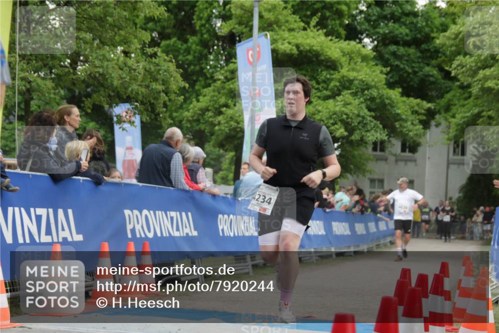 17.05.2025 - Störlauf H.Heesch http://msf.ph/oto/7920244 17.05.2025 19:11:44 Ziel 4234, 4636 meine-sportfotos.de