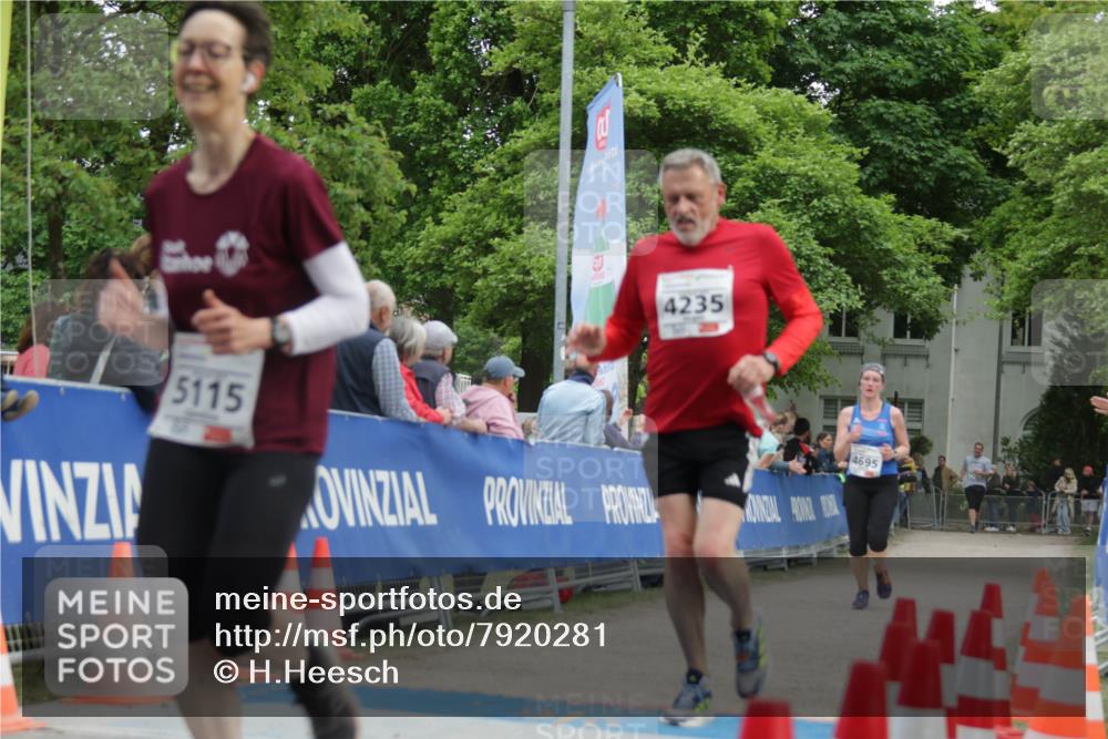 17.05.2025 - Störlauf H.Heesch http://msf.ph/oto/7920281 17.05.2025 19:12:47 Ziel 4235, 5115, 4695 meine-sportfotos.de