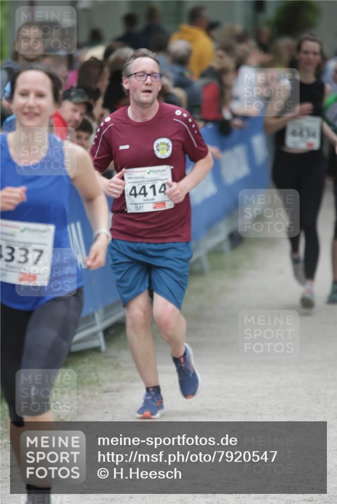 17.05.2025 - Störlauf H.Heesch http://msf.ph/oto/7920547 17.05.2025 19:03:50 Ziel 337, 4414, 6838 meine-sportfotos.de