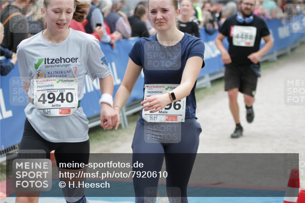 17.05.2025 - Störlauf H.Heesch http://msf.ph/oto/7920610 17.05.2025 19:04:07 Ziel 2025, 4940, 6, 4488 meine-sportfotos.de