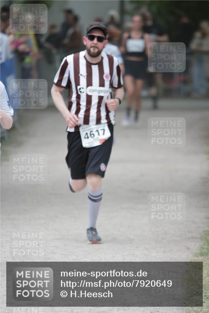 17.05.2025 - Störlauf H.Heesch http://msf.ph/oto/7920649 17.05.2025 19:04:19 Ziel 4617 meine-sportfotos.de
