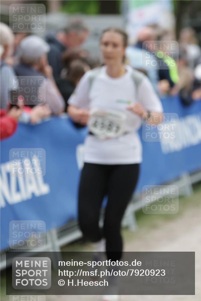 17.05.2025 - Störlauf H.Heesch http://msf.ph/oto/7920923 17.05.2025 19:05:25 Ziel 4847 meine-sportfotos.de