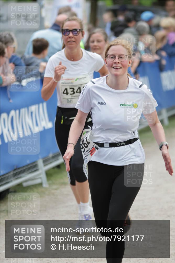 17.05.2025 - Störlauf H.Heesch http://msf.ph/oto/7921177 17.05.2025 19:06:15 Ziel 434, 286 meine-sportfotos.de