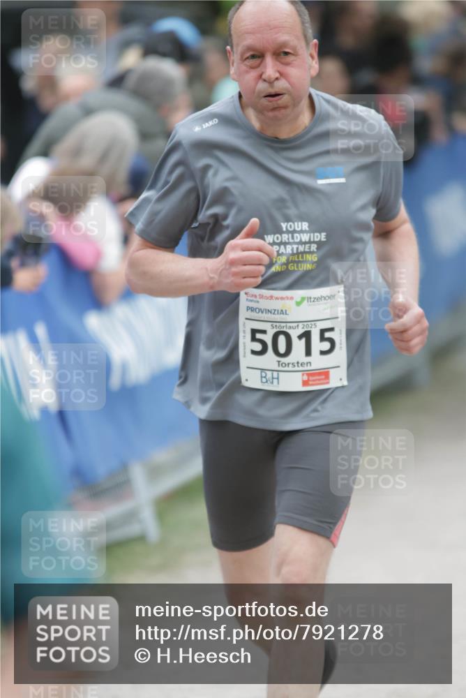 17.05.2025 - Störlauf H.Heesch http://msf.ph/oto/7921278 17.05.2025 19:06:50 Ziel 2025, 5015 meine-sportfotos.de