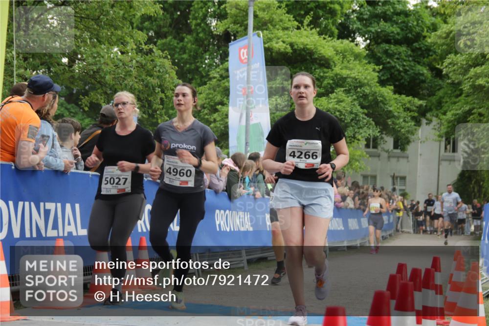 17.05.2025 - Störlauf H.Heesch http://msf.ph/oto/7921472 17.05.2025 18:58:53 Ziel 4266, 5027, 4960 meine-sportfotos.de