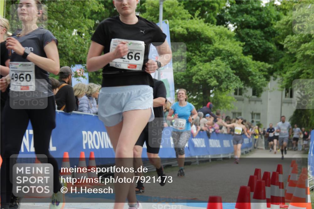 17.05.2025 - Störlauf H.Heesch http://msf.ph/oto/7921473 17.05.2025 18:58:54 Ziel 4960, 66, 4207 meine-sportfotos.de