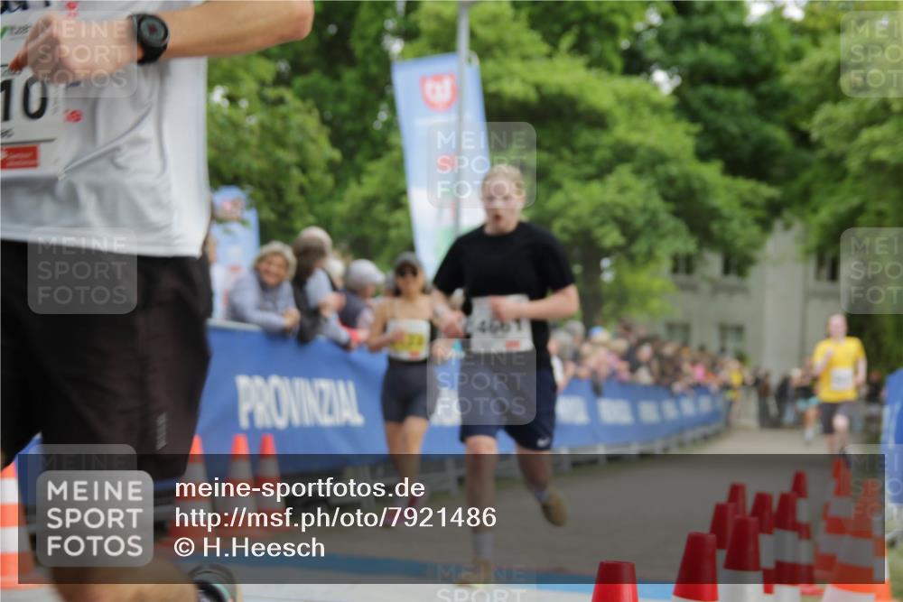 17.05.2025 - Störlauf H.Heesch http://msf.ph/oto/7921486 17.05.2025 18:59:06 Ziel 10, 4661 meine-sportfotos.de
