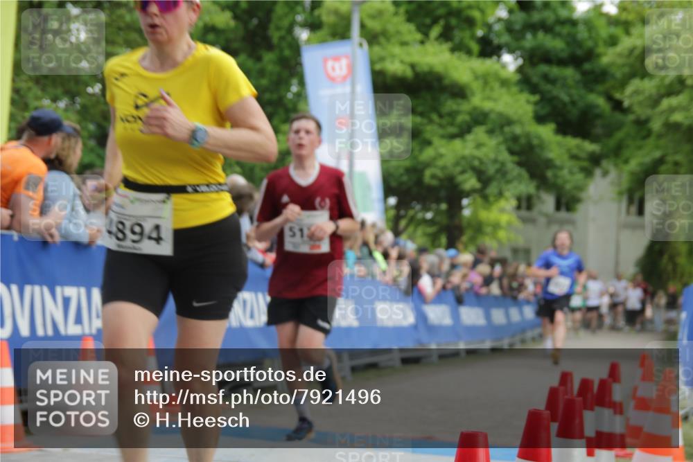 17.05.2025 - Störlauf H.Heesch http://msf.ph/oto/7921496 17.05.2025 18:59:20 Ziel 1894, 51 meine-sportfotos.de