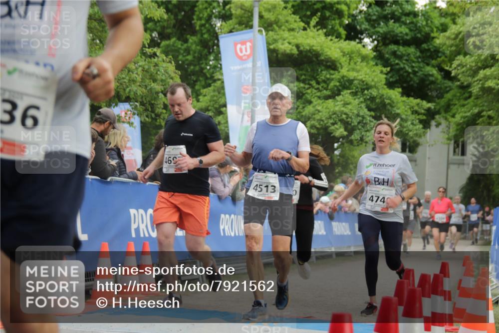 17.05.2025 - Störlauf H.Heesch http://msf.ph/oto/7921562 17.05.2025 19:00:16 Ziel 36, 46, 4513, 474 meine-sportfotos.de