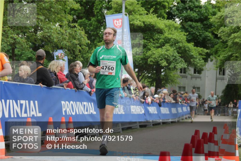 17.05.2025 - Störlauf H.Heesch http://msf.ph/oto/7921579 17.05.2025 19:00:44 Ziel 3, 4760 meine-sportfotos.de
