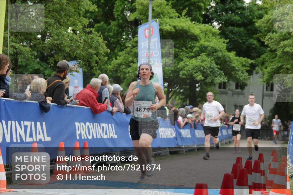 17.05.2025 - Störlauf H.Heesch http://msf.ph/oto/7921674 17.05.2025 19:03:19 Ziel 4679, 1645, 4375, 4633 meine-sportfotos.de