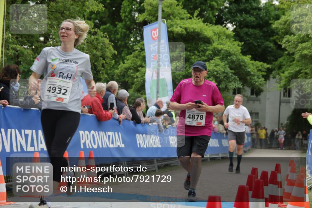 17.05.2025 - Störlauf H.Heesch http://msf.ph/oto/7921729 17.05.2025 19:04:36 Ziel 4932, 4878 meine-sportfotos.de